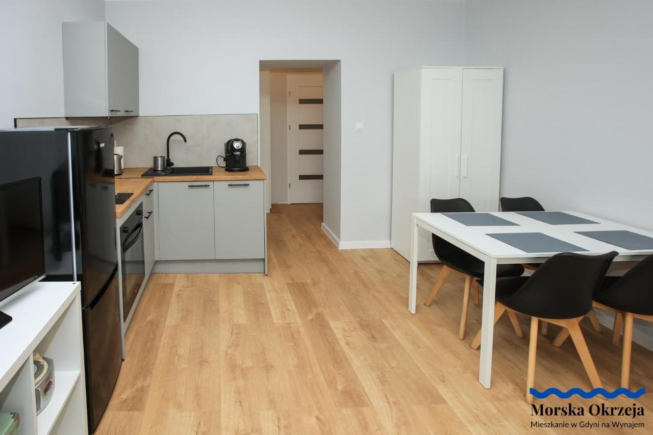Morska Okrzeja - Sloneczne Mieszkanie Blisko Centrum Free Parking Apartment